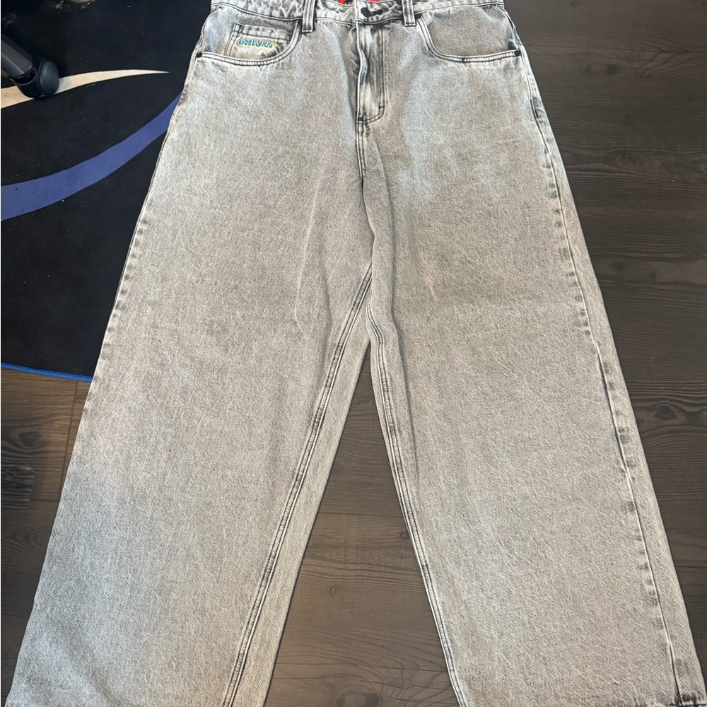 Empyre Light Gray Men's Relaxed Jeans